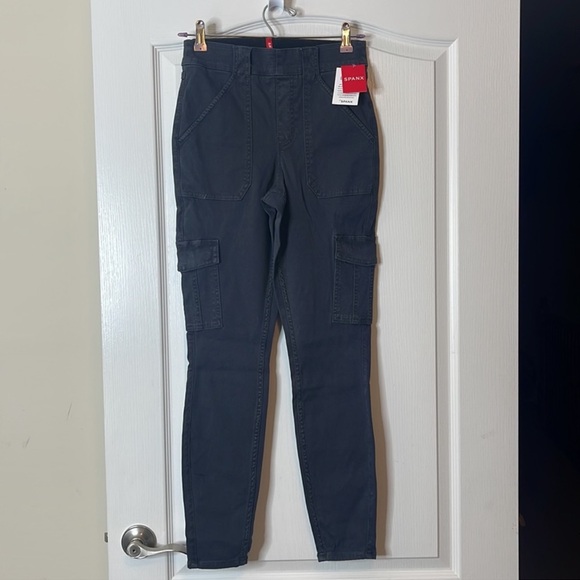 SPANX Stretch Ankle Twill Cargo Pants Washed Black XS Tall Long - Picture 2 of 16